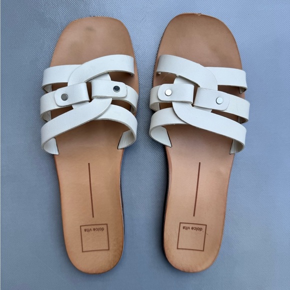 Dolce Vita Cait Leather Slide Sandals - Picture 2 of 5